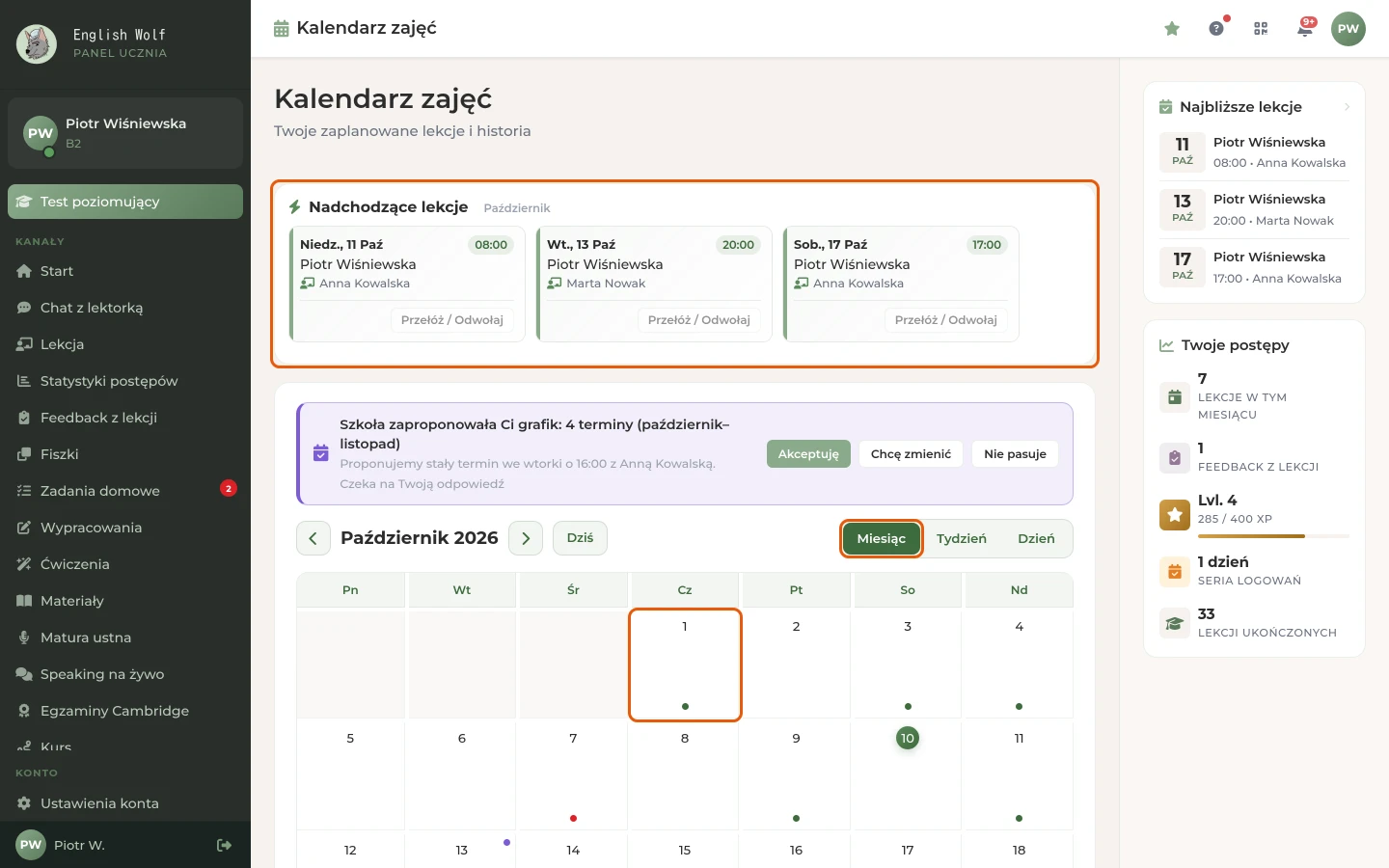 Kalendarz zajęć: pasek „Nadchodzące lekcje”, przełącznik widoku i miesiąc z oznaczonym dniem lekcji